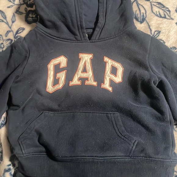 GAP Sweatsuit Toddler (3T) - Picture 2 of 2